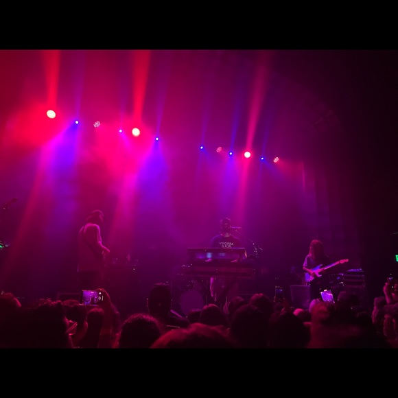 Meet your Posher, Lumin - Picture 1 of 1